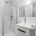 Lägenhet Lwowska By Renters *