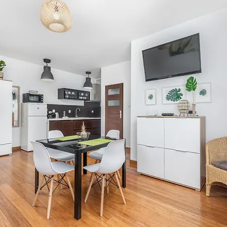 Lwowska By Renters Apartmán