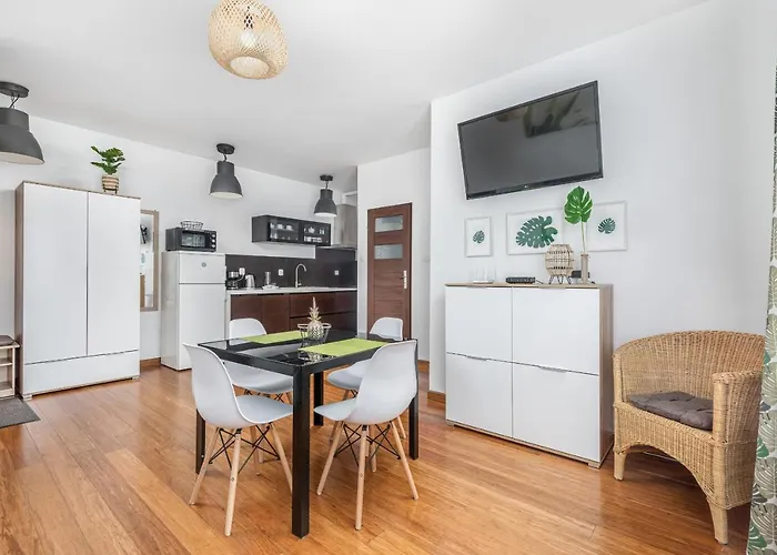 Lwowska By Renters Apartament